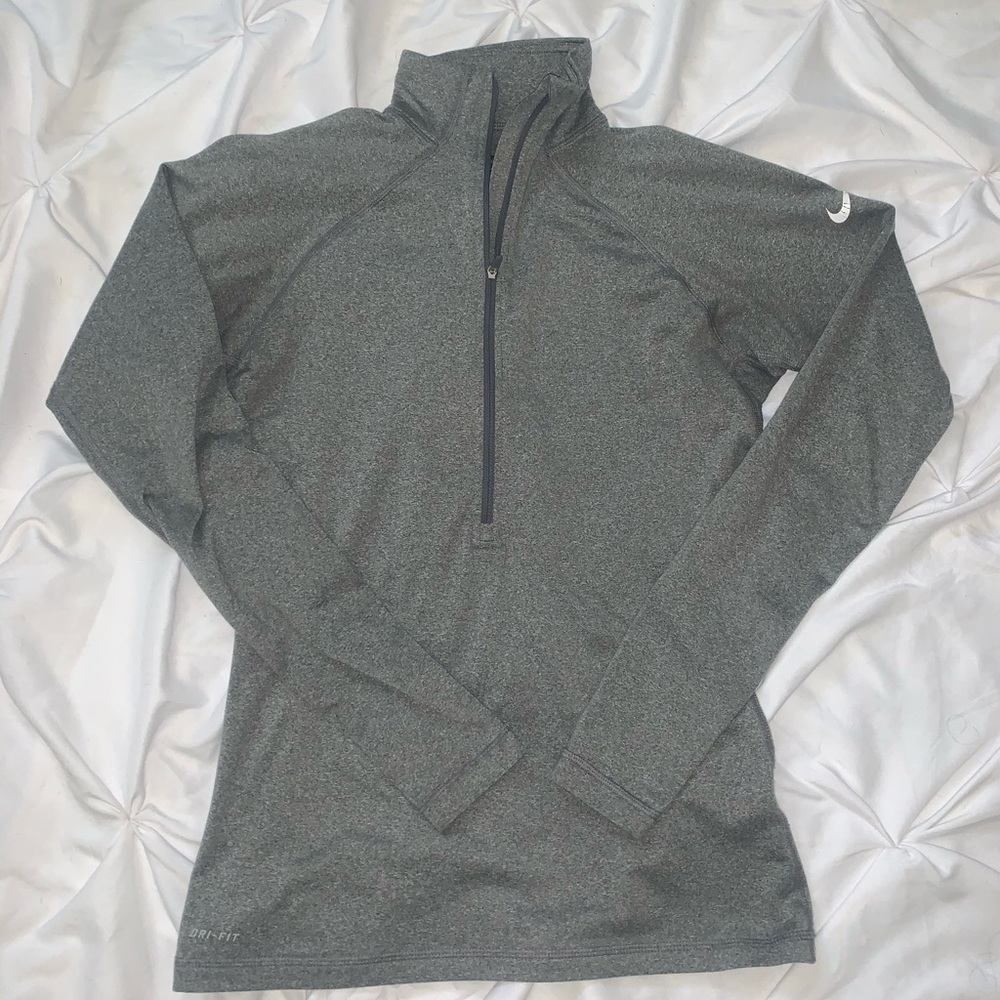 Nike Women’s Fleece Lined 1/2 Zip